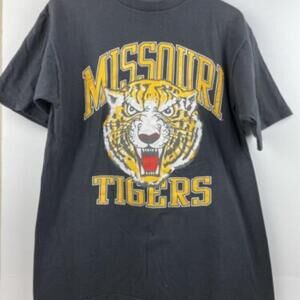 Crable Sportswear Mizzou Tigers Single Stitch T Big Graphic Shirt